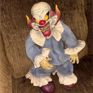 Mezco Dark Carnival Cadaver The Clown horror